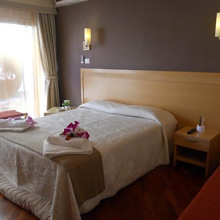 Catania Crossing B&B - Rooms & Comforts Esterno foto