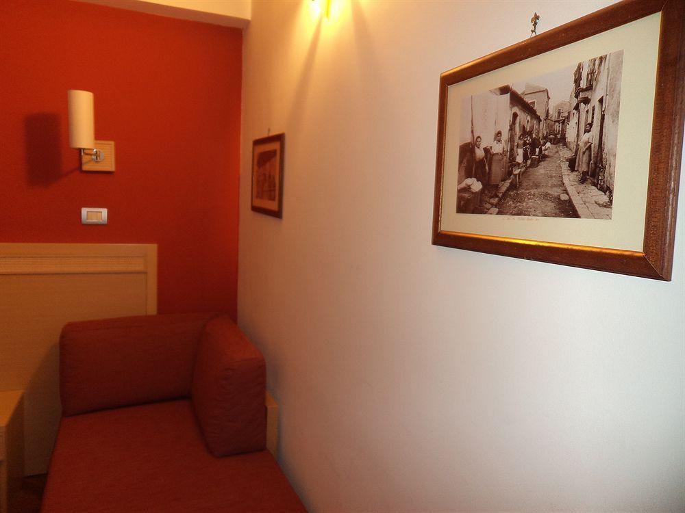 Catania Crossing B&B - Rooms & Comforts Esterno foto