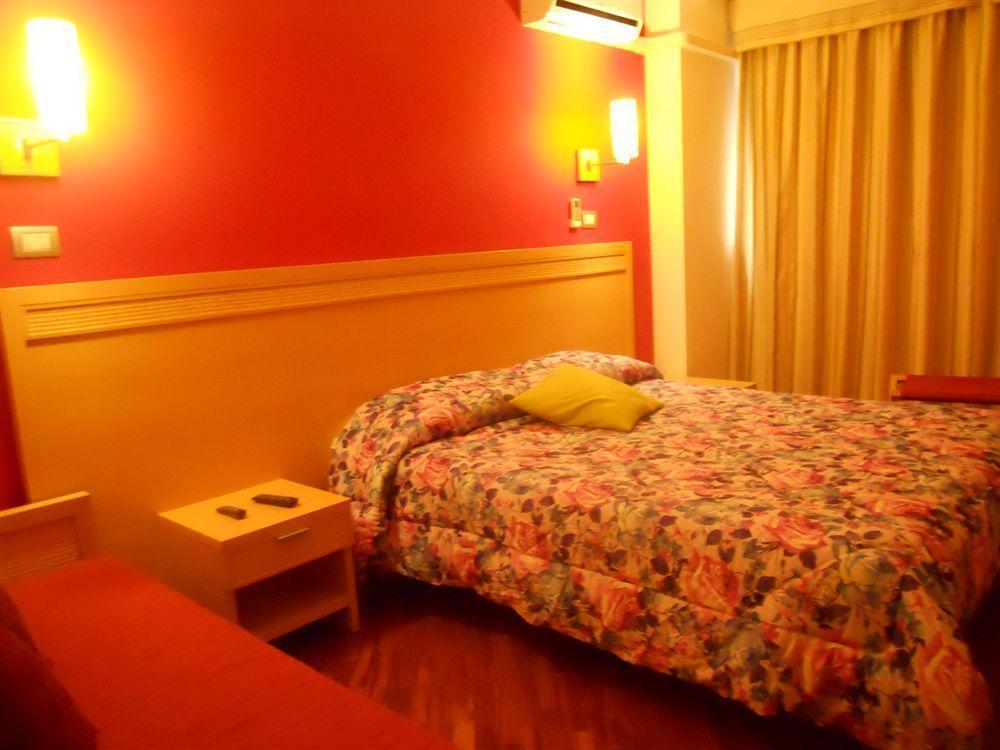 Catania Crossing B&B - Rooms & Comforts Esterno foto