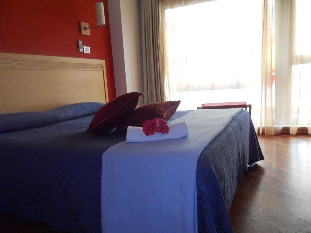 Catania Crossing B&B - Rooms & Comforts Esterno foto