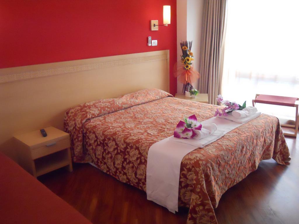 Catania Crossing B&B - Rooms & Comforts Esterno foto