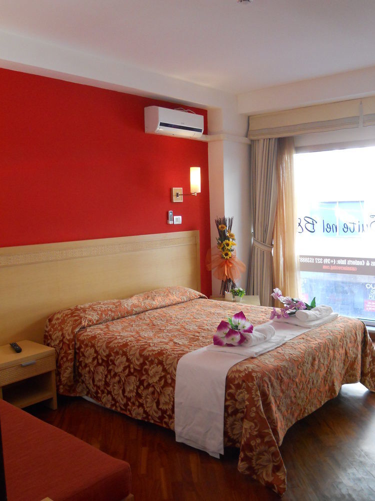 Catania Crossing B&B - Rooms & Comforts Esterno foto