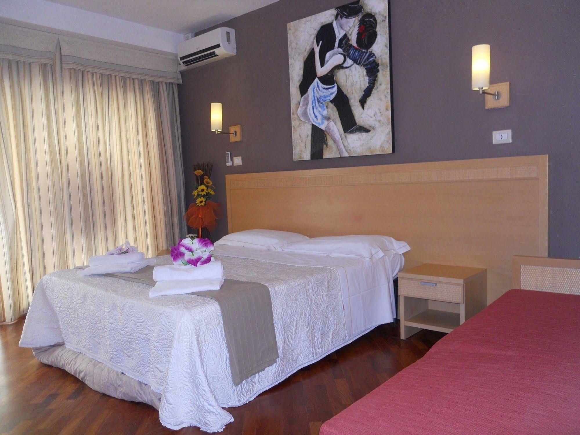 Catania Crossing B&B - Rooms & Comforts Esterno foto